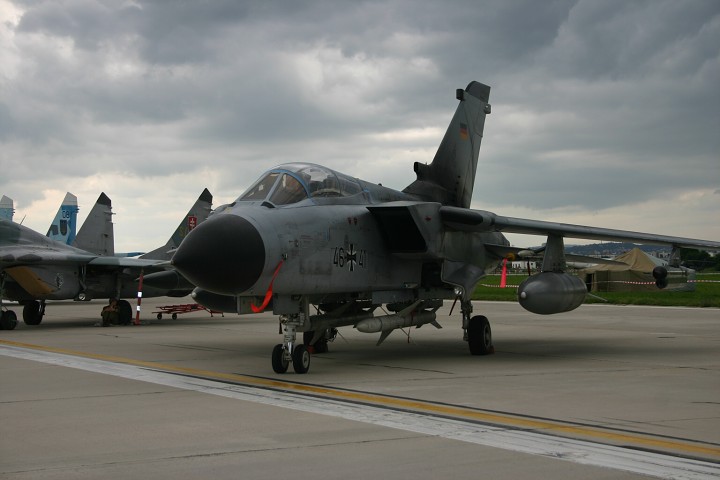 img00230.jpg