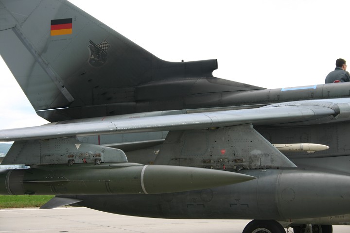 img00234.jpg
