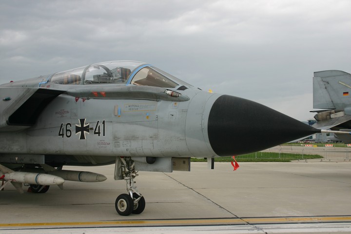 img00237.jpg