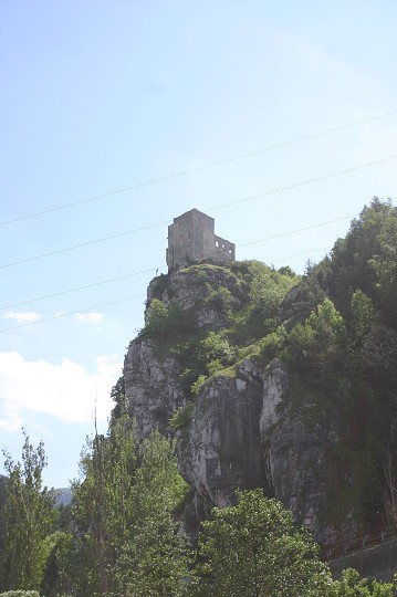 img00307.jpg
