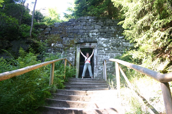 img00210.jpg