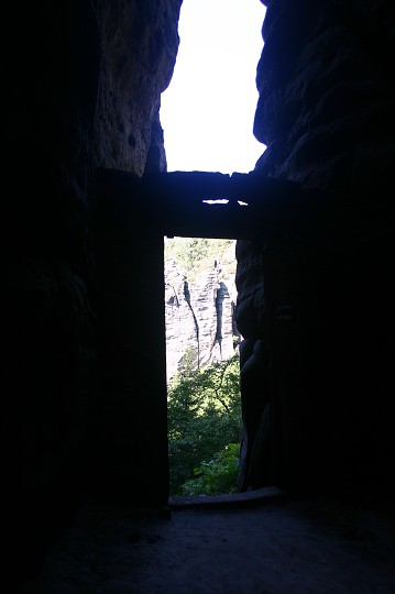 img00230.jpg